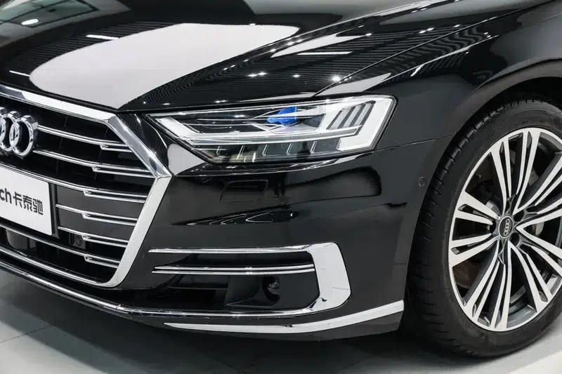 2021 Audi A8 A8L 55 TFSI quattro Premium — миниатюра 11