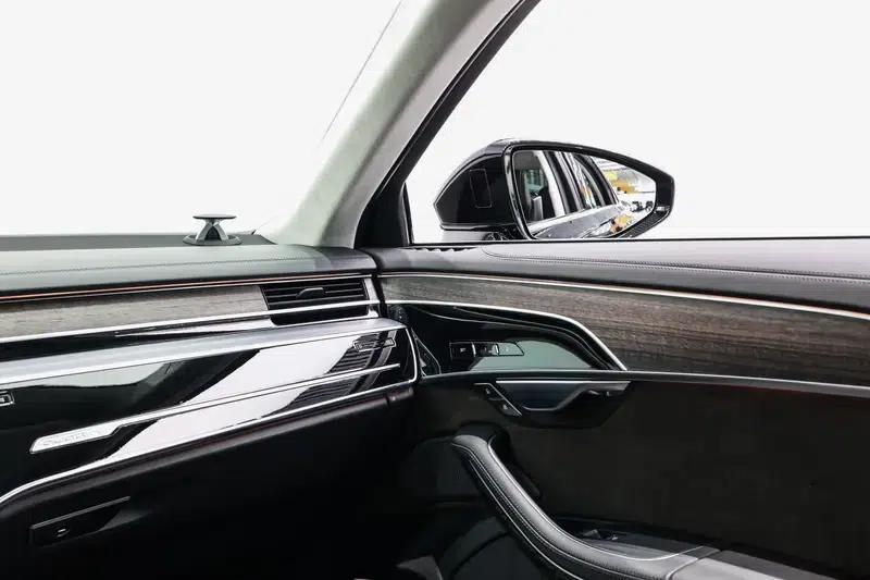 2021 Audi A8 A8L 55 TFSI quattro Premium — миниатюра 15