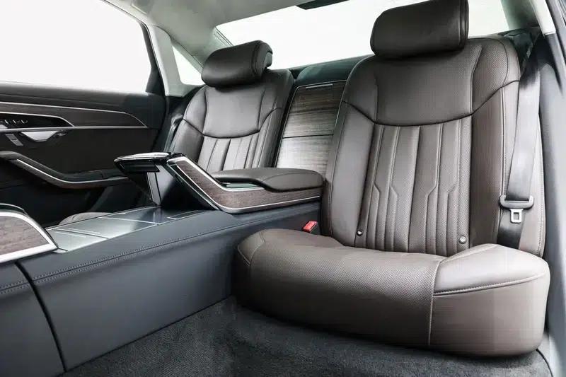 2021 Audi A8 A8L 55 TFSI quattro Premium — миниатюра 25