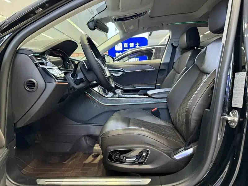 2023 Audi A8 A8L 50 TFSI quattro Premium Edition — миниатюра 14