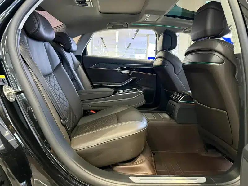 2023 Audi A8 A8L 50 TFSI quattro Premium Edition — миниатюра 15