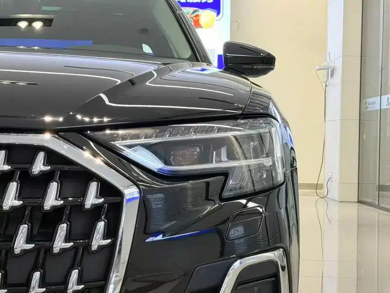 2023 Audi A8 A8L 50 TFSI quattro Premium Edition — миниатюра 7