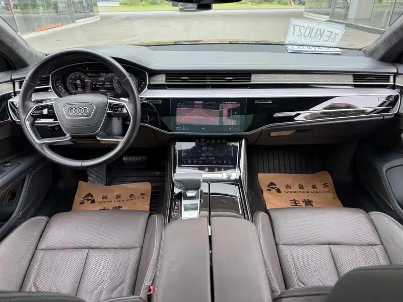 2018 Audi A8 A8L 55 TFSI quattro Premium — миниатюра 13