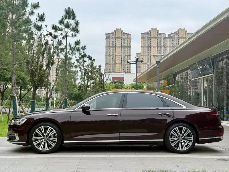 2018 Audi A8 A8L 55 TFSI quattro Premium — миниатюра 4