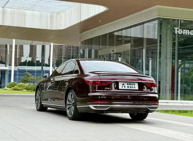 2018 Audi A8 A8L 55 TFSI quattro Premium — миниатюра 5