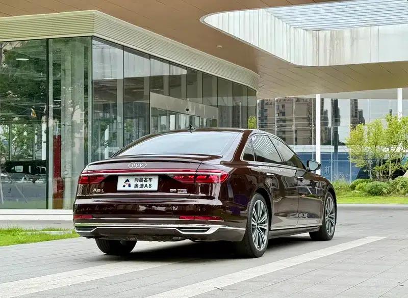 2018 Audi A8 A8L 55 TFSI quattro Premium — миниатюра 7