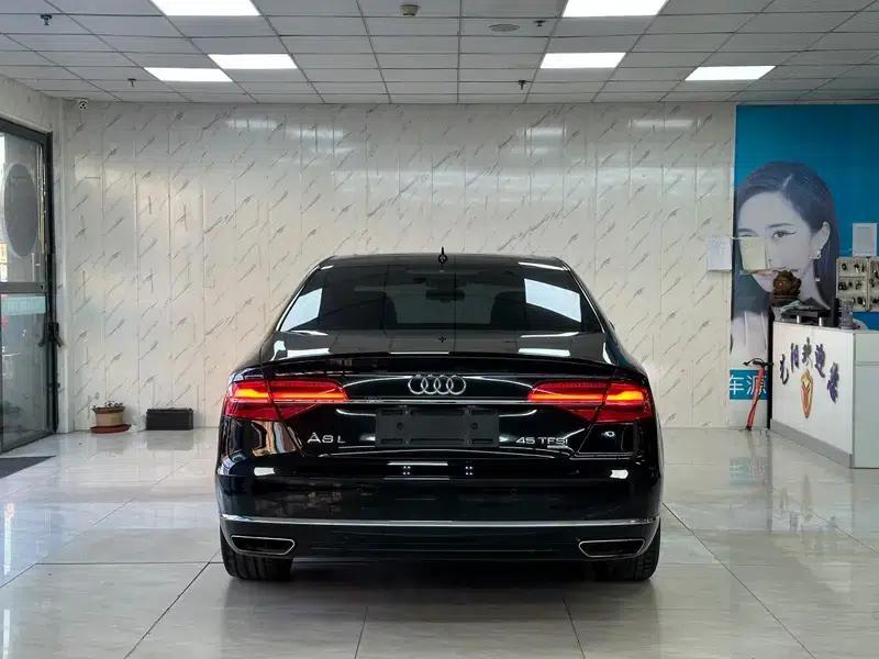 2017 Audi A8 A8L 45 TFSI quattro Comfort — миниатюра 5
