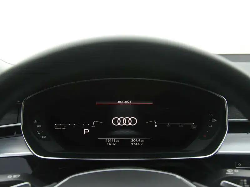 2022 Audi A8 A8L 50 TFSI quattro Comfort Edition — миниатюра 12