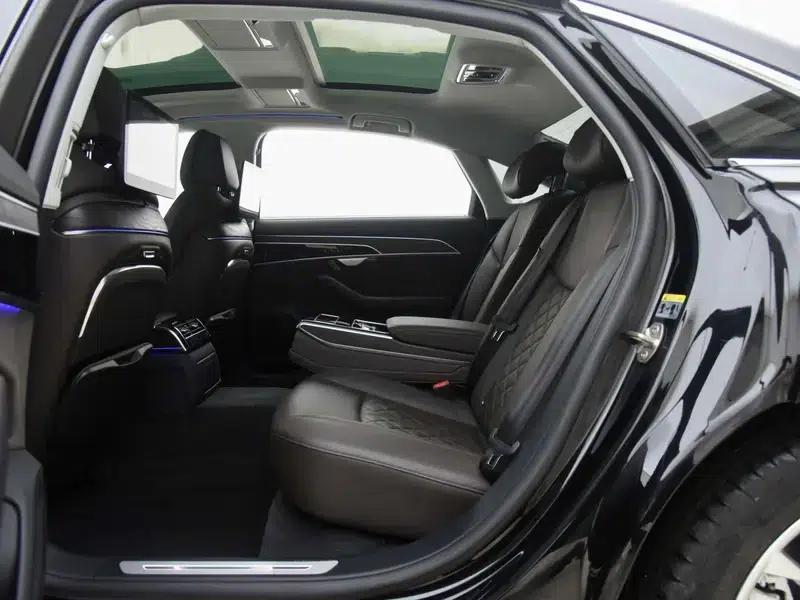 2022 Audi A8 A8L 50 TFSI quattro Comfort Edition — миниатюра 15