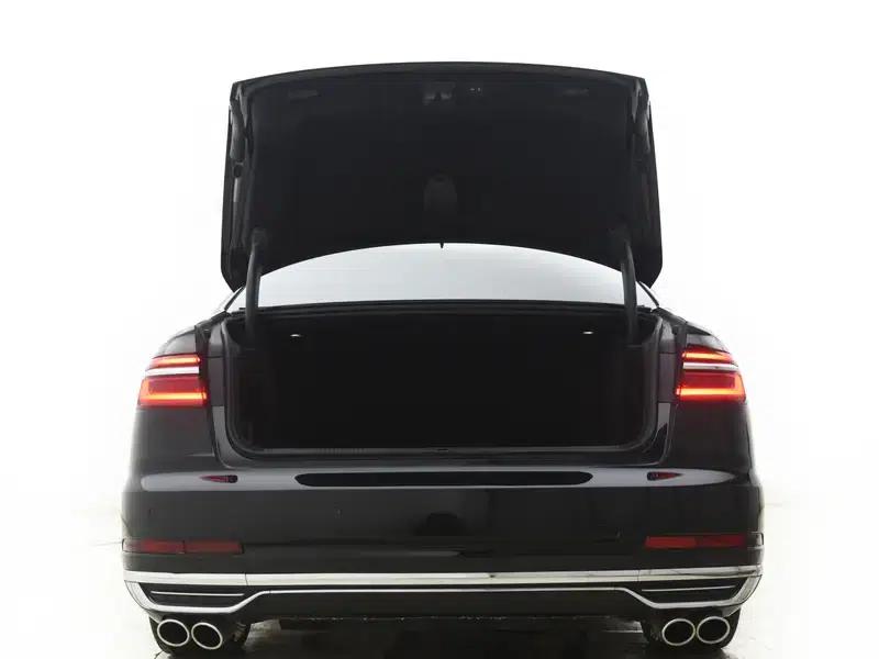 2022 Audi A8 A8L 50 TFSI quattro Comfort Edition — миниатюра 8