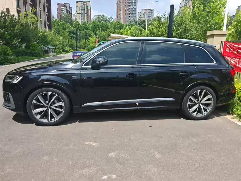 Audi Q7 2020 55 TFSI quattro S line Premium — миниатюра 6