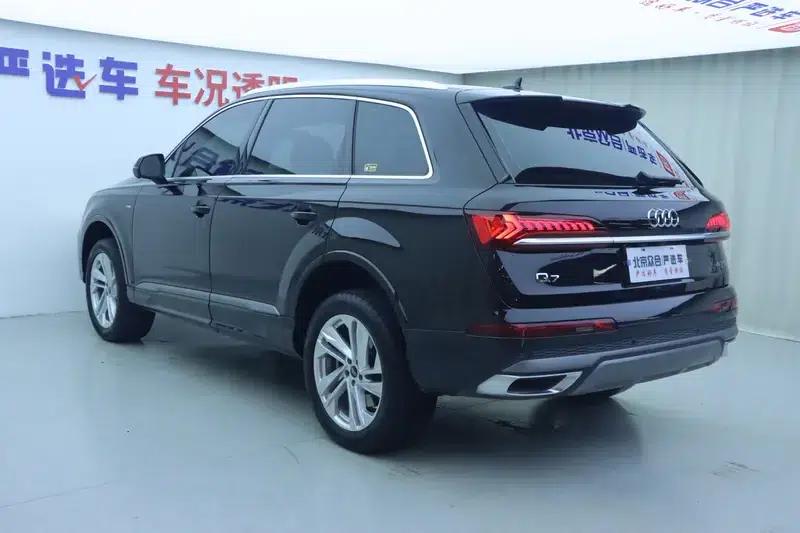 Audi Q7 2023 45 TFSI quattro S line Sport — миниатюра 4