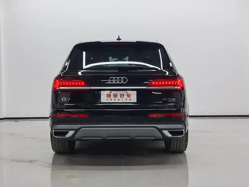 Audi Q7 2021 45 TFSI quattro S line Sport — миниатюра 4