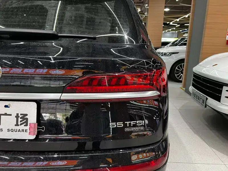 Audi Q7 2021 55 TFSI quattro S line Sport — миниатюра 6