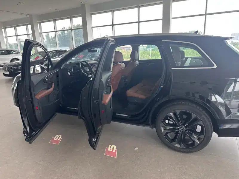 Audi Q7 2025 55 TFSI quattro S line Sport — миниатюра 15