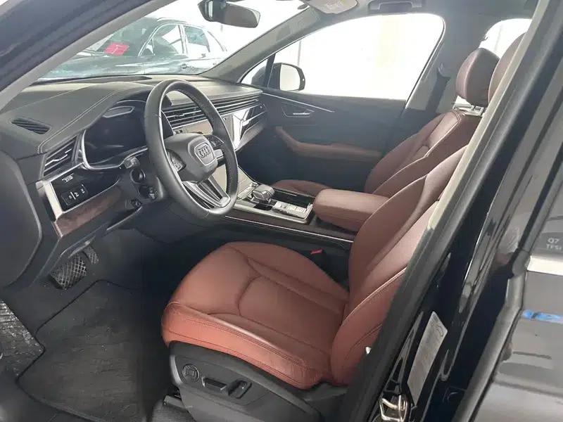 Audi Q7 2025 55 TFSI quattro S line Sport — миниатюра 20