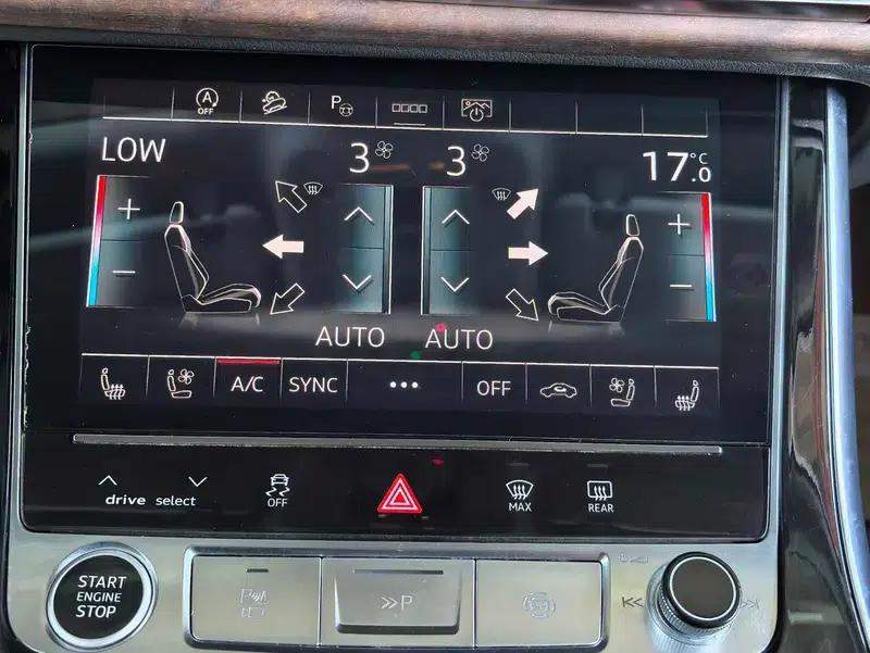 Audi Q7 2023 55 TFSI quattro S line Sport — миниатюра 18