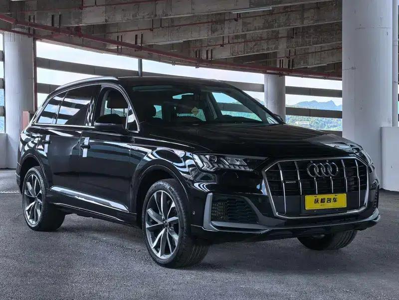 Audi Q7 2023 55 TFSI quattro S line Sport — миниатюра 3