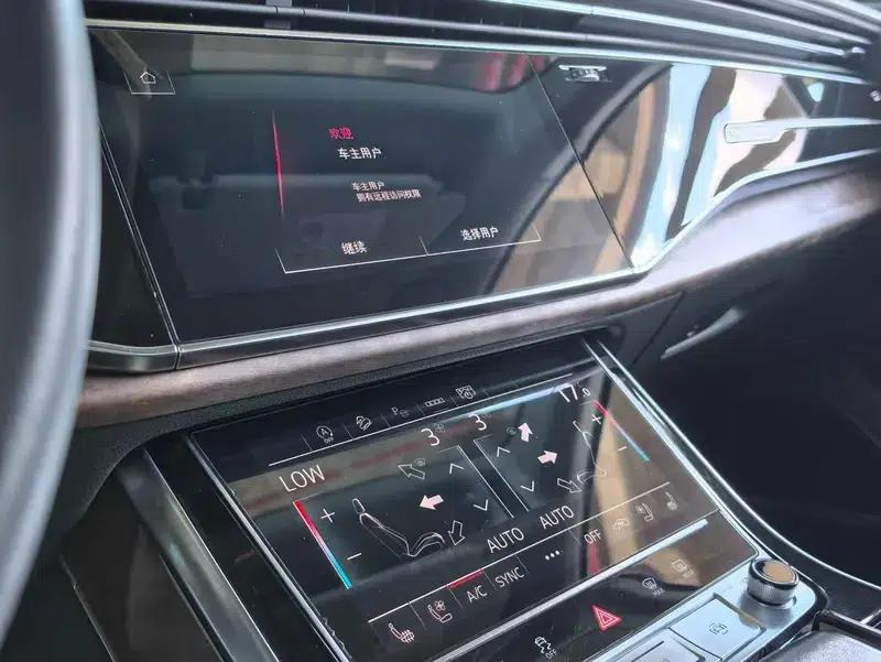Audi Q7 2023 55 TFSI quattro S line Sport — миниатюра 22