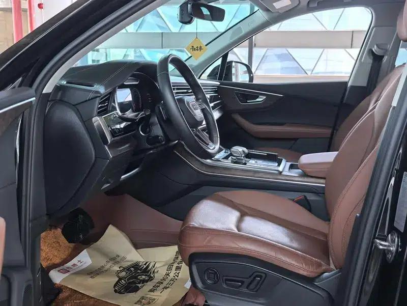 Audi Q7 2023 55 TFSI quattro S line Sport — миниатюра 30