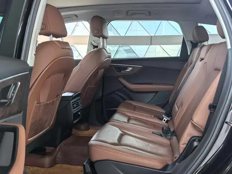 Audi Q7 2023 55 TFSI quattro S line Sport — миниатюра 31