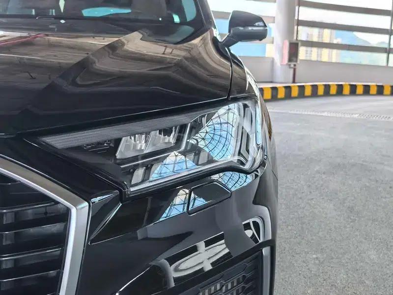 Audi Q7 2023 55 TFSI quattro S line Sport — миниатюра 8