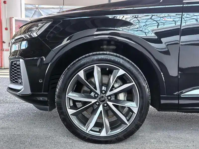 Audi Q7 2023 55 TFSI quattro S line Sport — миниатюра 10