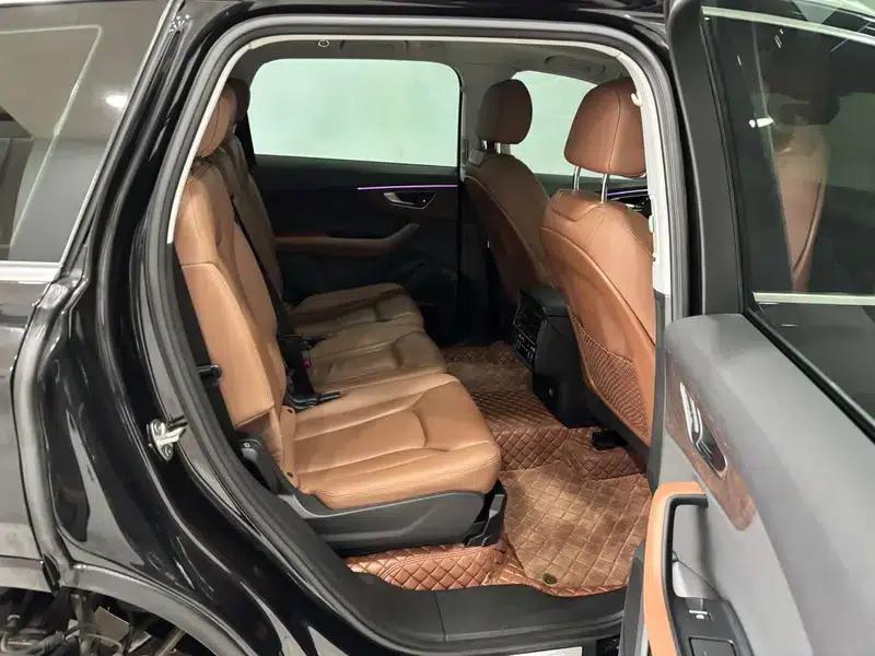Audi Q7 2022 55 TFSI quattro S line Sport — миниатюра 30