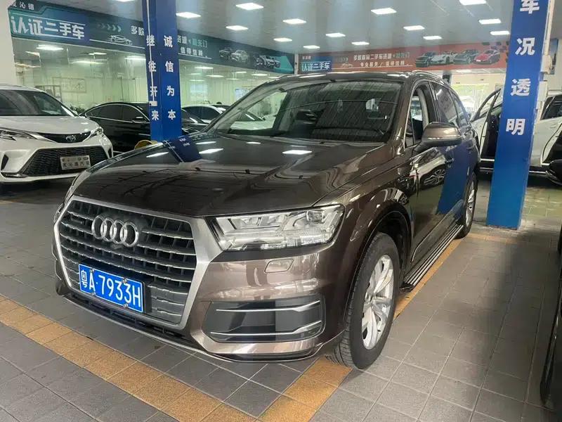 Audi Q7 2018 40 TFSI Comfort — миниатюра 1