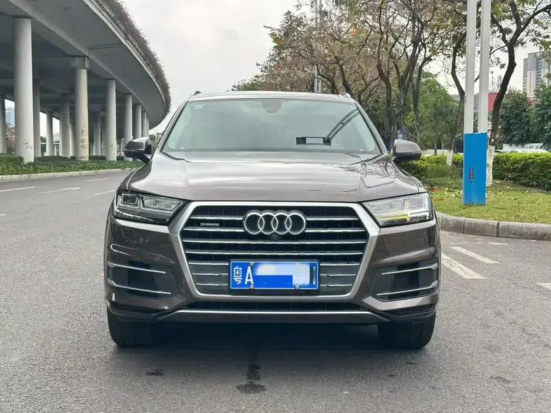 Audi Q7 2018 40 TFSI Comfort — миниатюра 2