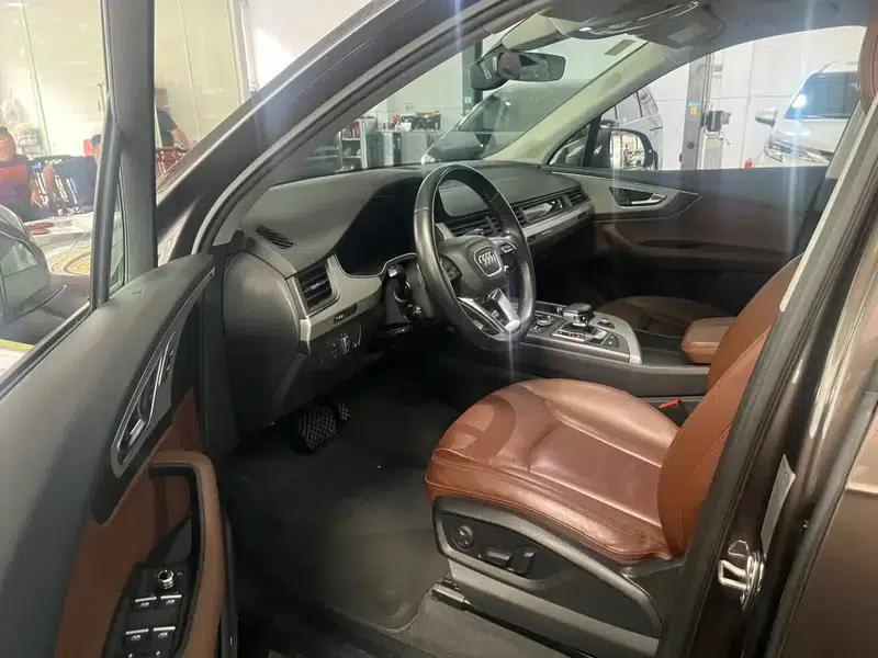 Audi Q7 2018 40 TFSI Comfort — миниатюра 24