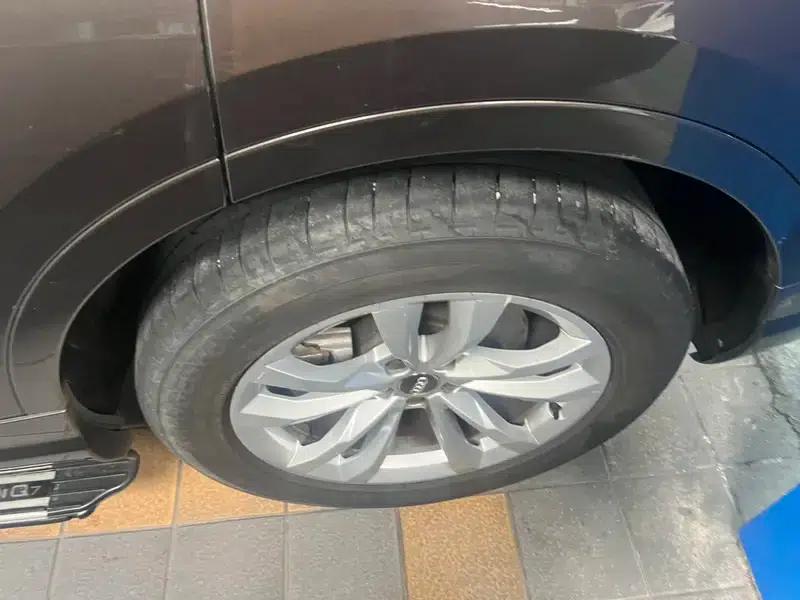 Audi Q7 2018 40 TFSI Comfort — миниатюра 9