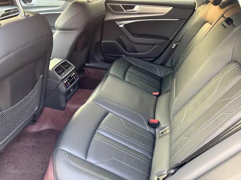 Audi A7 2024 45 TFSI Premium Edition — миниатюра 17