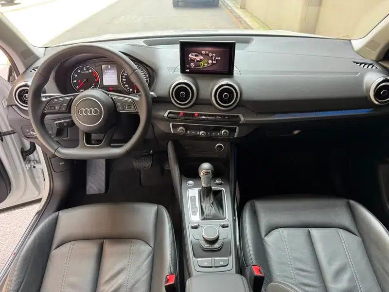 Audi Q2L 2022 35 TFSI Fashion Dynamic Edition — миниатюра 16