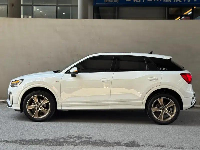 Audi Q2L 2022 35 TFSI Fashion Dynamic Edition — миниатюра 3