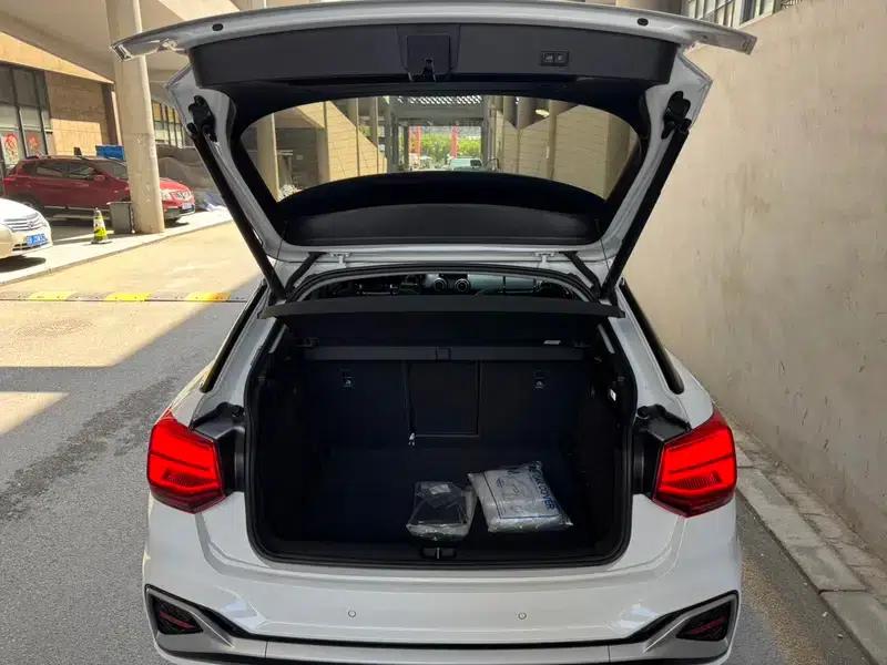 Audi Q2L 2022 35 TFSI Fashion Dynamic Edition — миниатюра 24