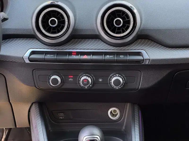 Audi Q2L 2022 35 TFSI Progressive Dynamic Edition — миниатюра 8