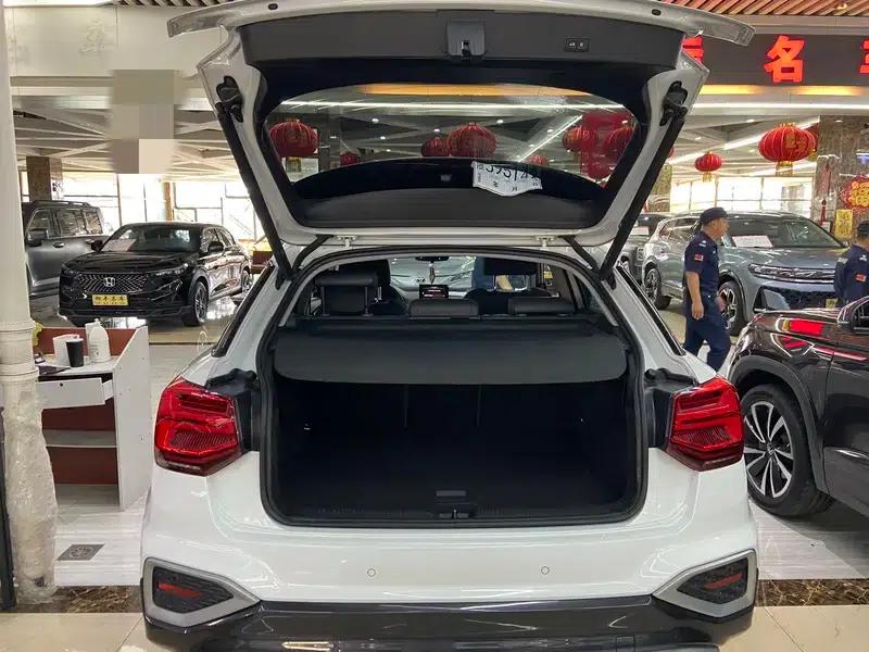 Audi Q2L 2022 35 TFSI Fashion Elegance — миниатюра 27