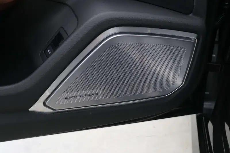 Audi A7L 2024 55 TFSI quattro Flagship — миниатюра 11