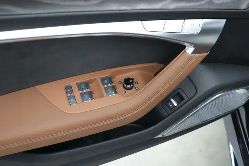 Audi A7L 2024 55 TFSI quattro Flagship — миниатюра 31