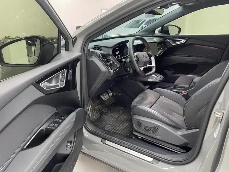 Audi Q4 e-tron 2023 Model 40 e-tron Trailblazer — миниатюра 14