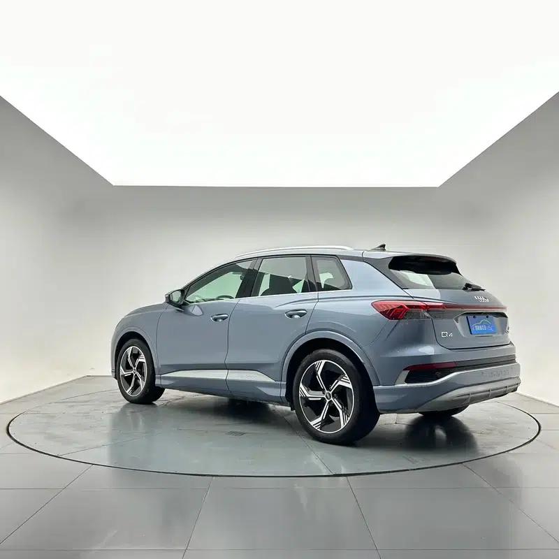 Audi Q4 e-tron 2024 Model 40 e-tron Trailblazer — миниатюра 4
