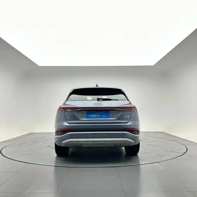 Audi Q4 e-tron 2024 Model 40 e-tron Trailblazer — миниатюра 5