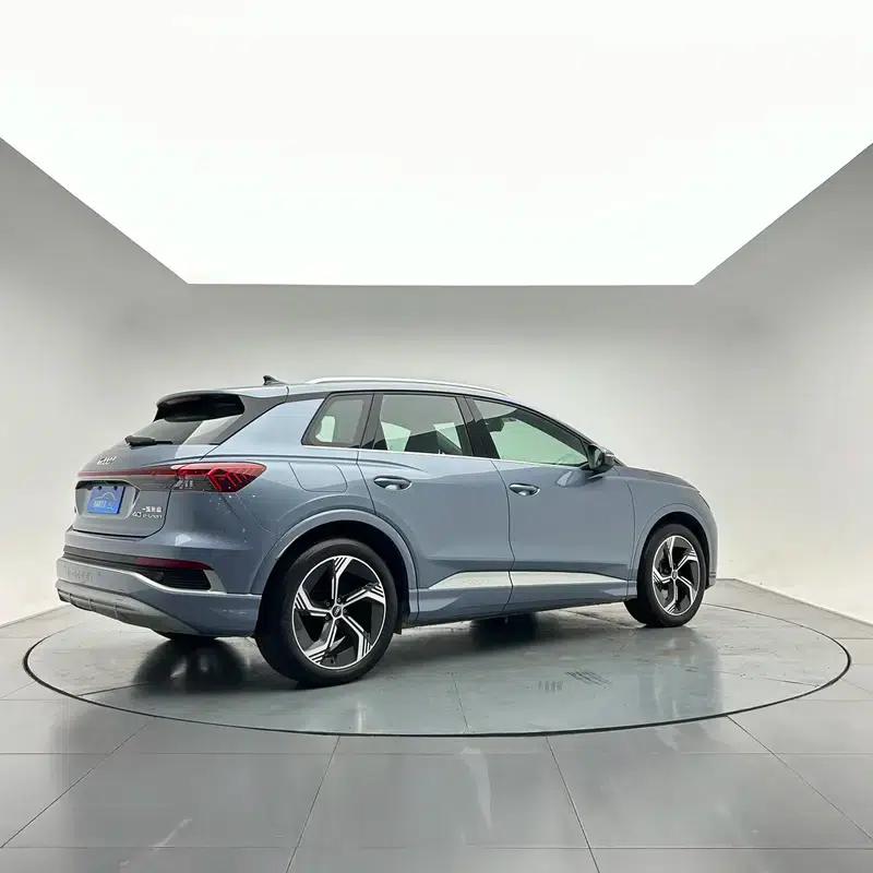 Audi Q4 e-tron 2024 Model 40 e-tron Trailblazer — миниатюра 6