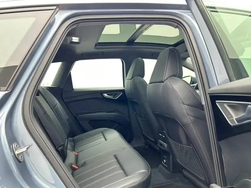 Audi Q4 e-tron 2024 Model 40 e-tron Trailblazer — миниатюра 9