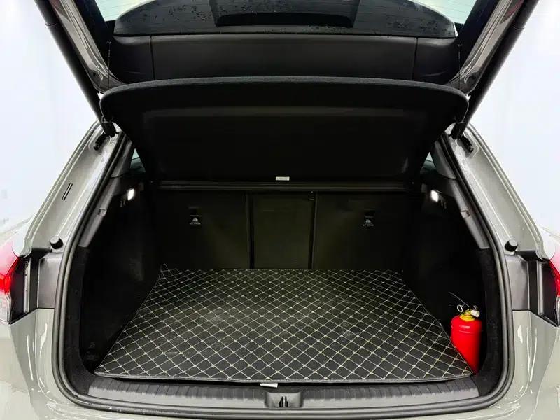 Audi Q4 e-tron 2024 Model 40 e-tron Trailblazer — миниатюра 19