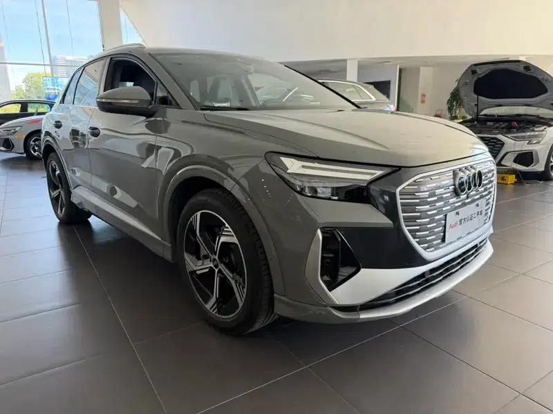 Audi Q4 e-tron 2022 Model 40 e-tron Trailblazer — миниатюра 3
