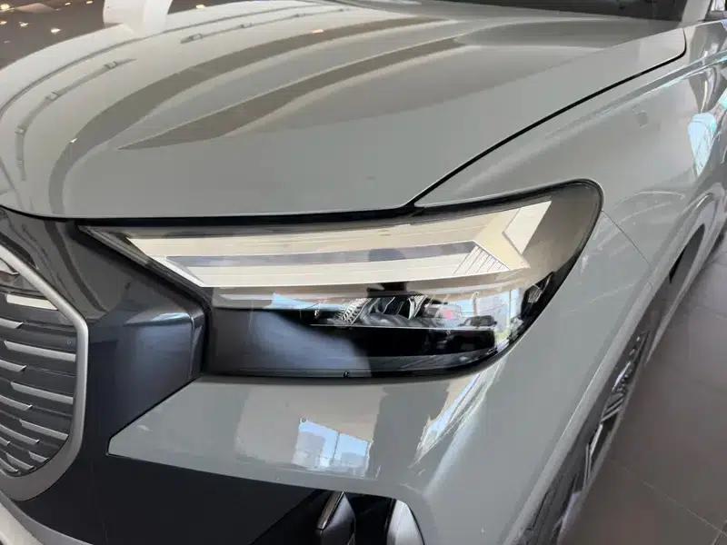 Audi Q4 e-tron 2022 Model 40 e-tron Trailblazer — миниатюра 8