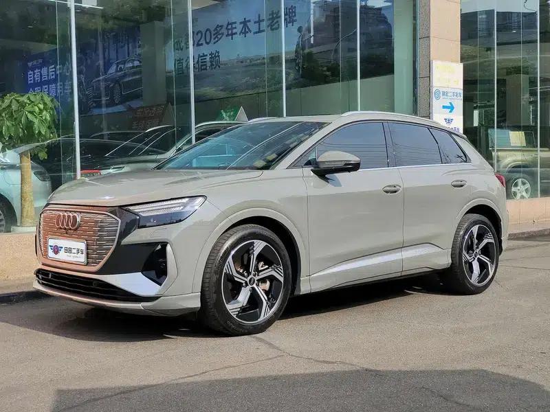 2022 Audi Q4 e-tron 50 e-tron quattro — миниатюра 1