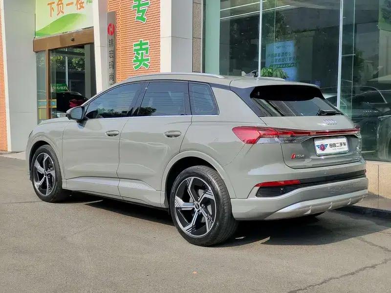2022 Audi Q4 e-tron 50 e-tron quattro — миниатюра 4
